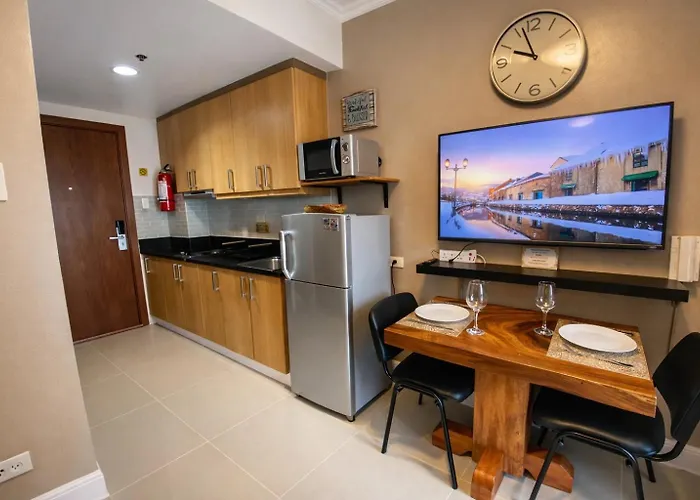 Apartment 1 Bedroom Fully Furnished Shell Across Moa *